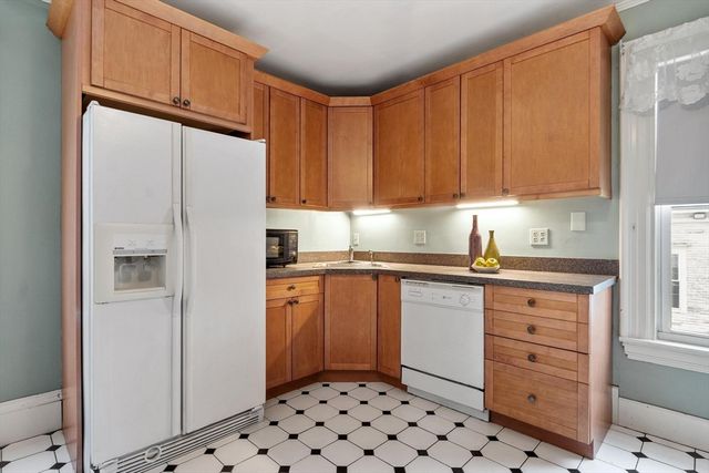 741 Salem Street, Lynnfield, MA 01940