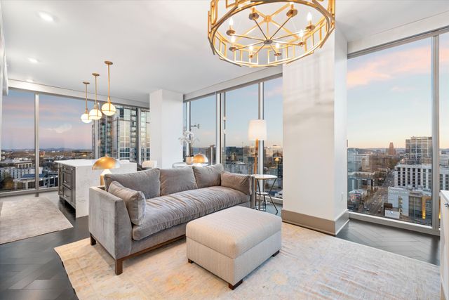 1616 West End Ave Unit 1708, Nashville, TN 37203