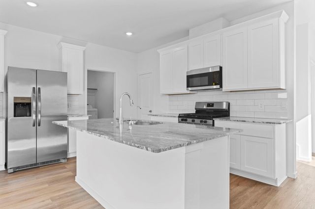 3550 Grassland Drive, League City, TX 77573