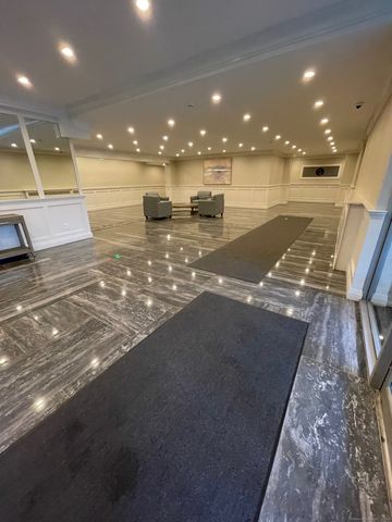 27 Northill Street 3P, Stamford, CT 06907