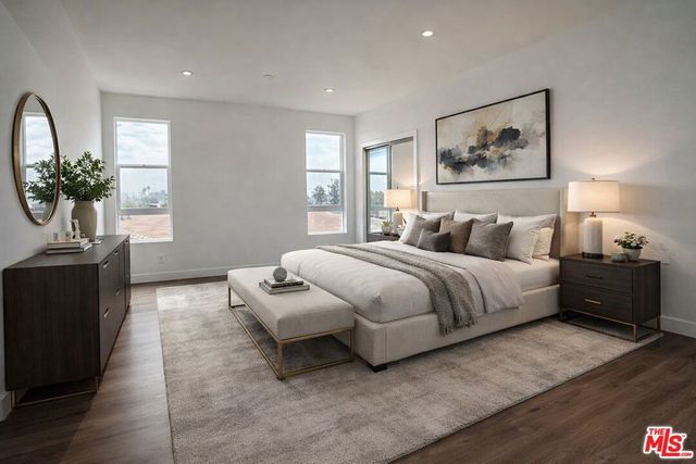 11255 Hatteras Street, North Hollywood, CA 91601