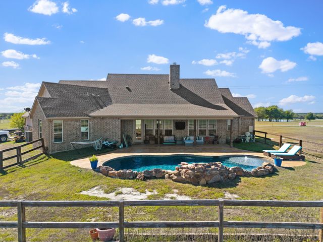 1117 County Road 4108, Greenville, TX 75401