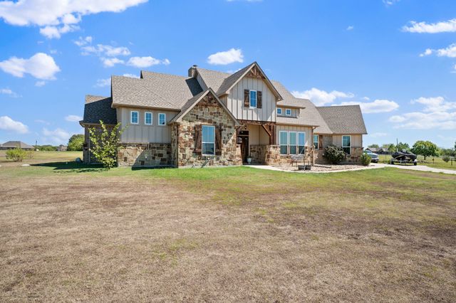 1117 County Road 4108, Greenville, TX 75401