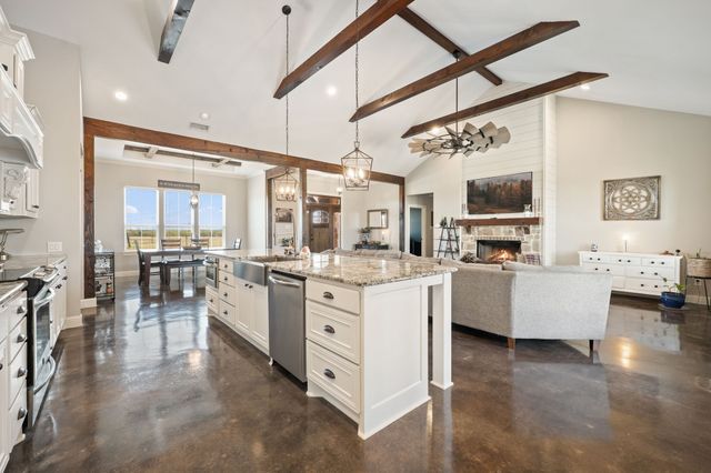 1117 County Road 4108, Greenville, TX 75401