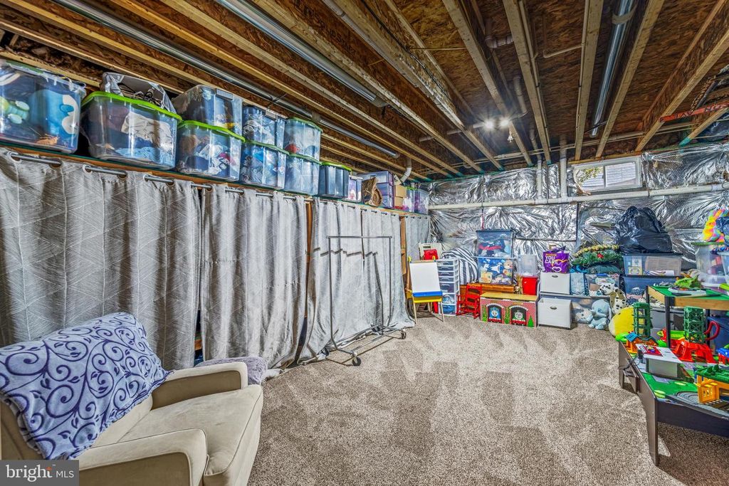 Image 41 of property listing at 11058 EMERALD CROWN DR, Monrovia, MD 21770