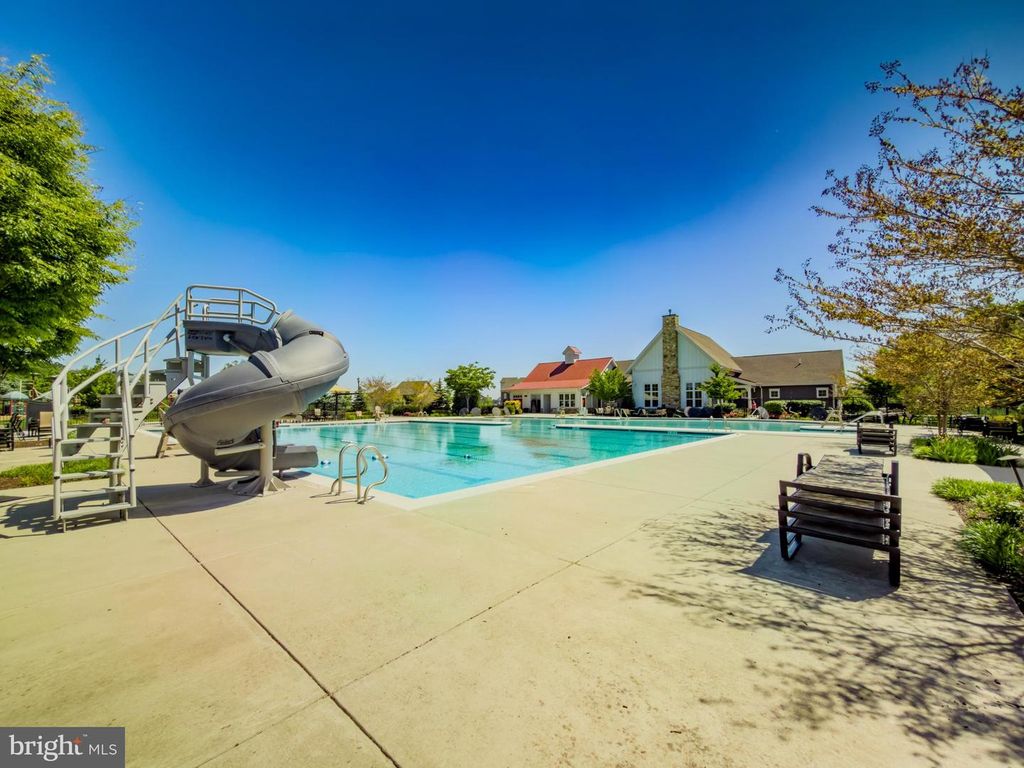 Image 60 of property listing at 11058 EMERALD CROWN DR, Monrovia, MD 21770