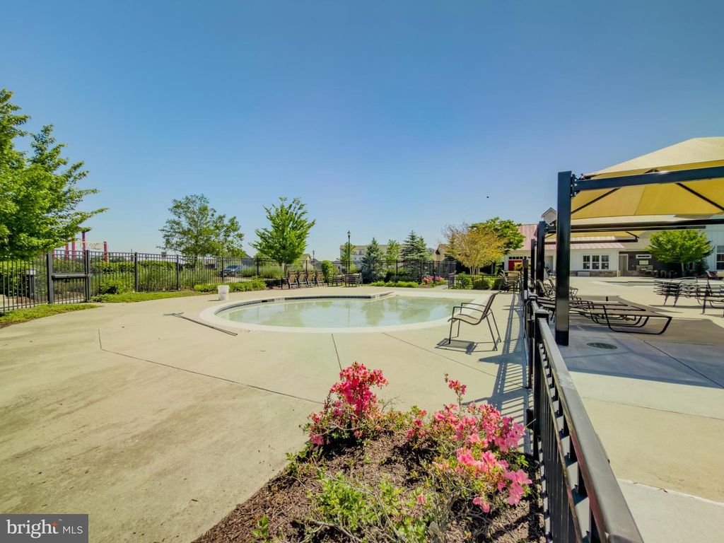 Image 63 of property listing at 11058 EMERALD CROWN DR, Monrovia, MD 21770