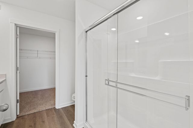 176 Cressmoor Boulevard, Hobart, IN 46342