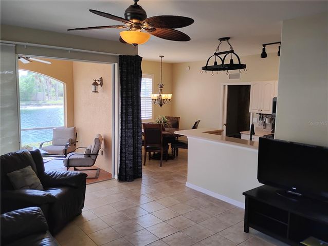 1761 AUBURN LAKES DRIVE 11, Venice, FL 34292