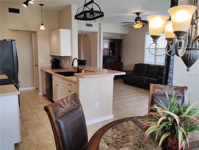 1761 AUBURN LAKES DRIVE 11, Venice, FL 34292