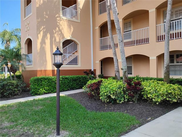 1761 AUBURN LAKES DRIVE 11, Venice, FL 34292