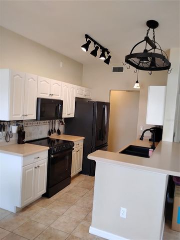 1761 AUBURN LAKES DRIVE 11, Venice, FL 34292