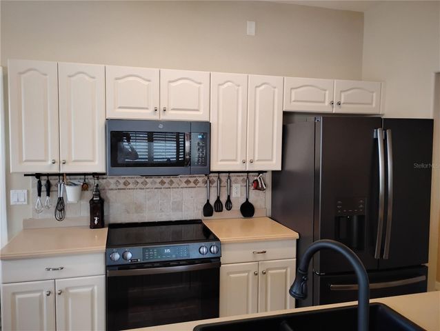 1761 AUBURN LAKES DRIVE 11, Venice, FL 34292