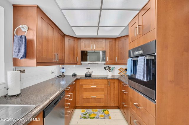 2090 N Atlantic Avenue 507, Cocoa Beach, FL 32931