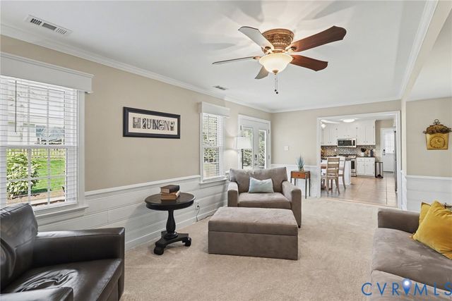 548 Glenmeadow Rd, Midlothian, VA 23114