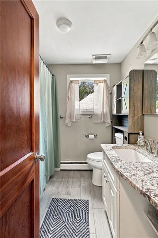 11 Sayles Hill Rd Road, North Smithfield, RI 02896