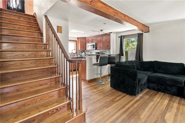 11 Sayles Hill Rd Road, North Smithfield, RI 02896