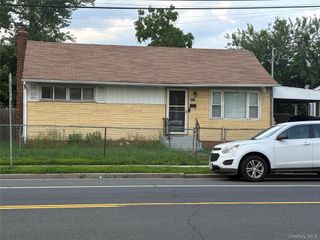 3418 Great Neck Road, Amityville, NY 11701