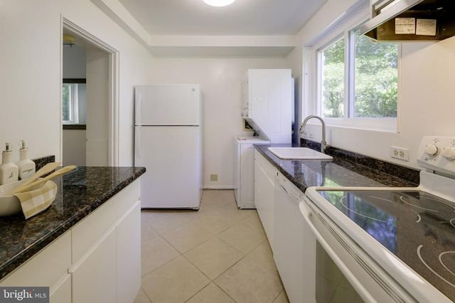 3-D EASTWAY, Greenbelt, MD 20770