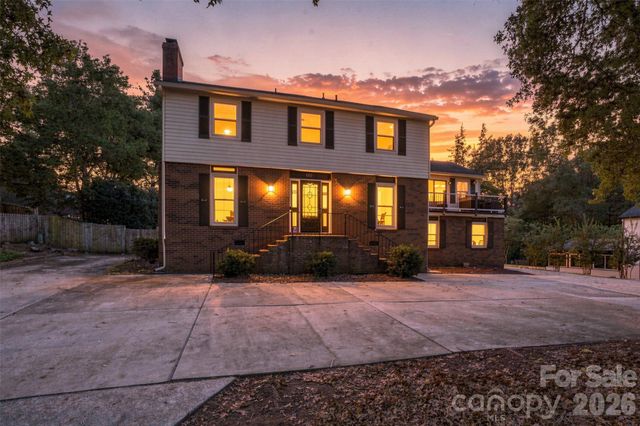 4206 Foxmoor Drive L43B2M19-181, Charlotte, NC 28226