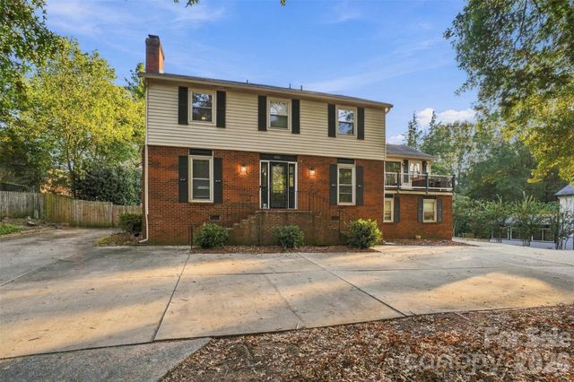 4206 Foxmoor Drive L43B2M19-181, Charlotte, NC 28226