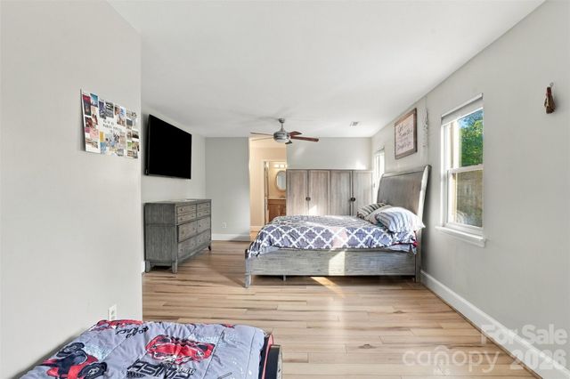 4206 Foxmoor Drive L43B2M19-181, Charlotte, NC 28226