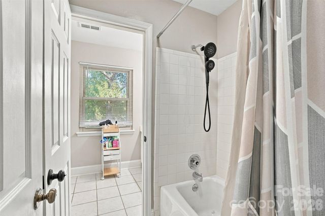 4206 Foxmoor Drive L43B2M19-181, Charlotte, NC 28226