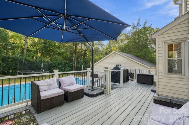 4206 Foxmoor Drive L43B2M19-181, Charlotte, NC 28226