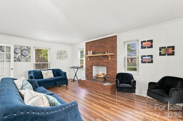 4206 Foxmoor Drive L43B2M19-181, Charlotte, NC 28226
