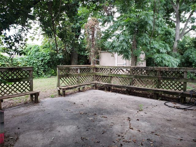 5902 Leon Street, Houston, TX 77009