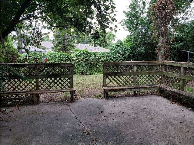 5902 Leon Street, Houston, TX 77009