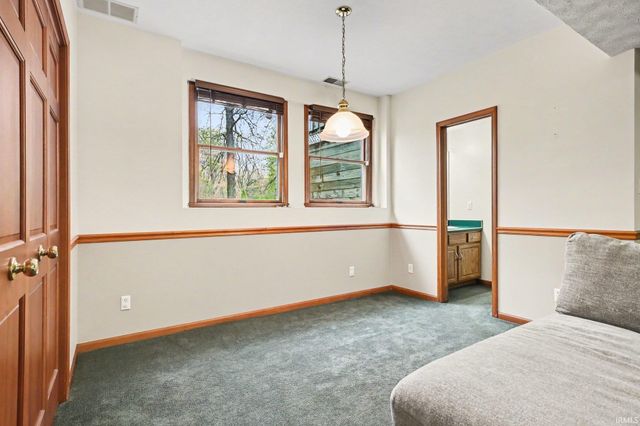 3250 N Ashford Court, Warsaw, IN 46582