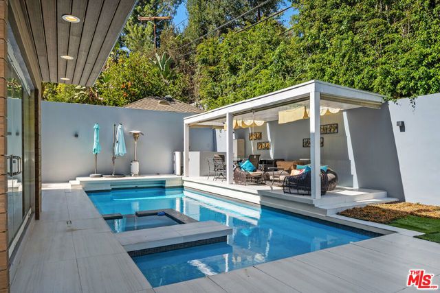 1590 BENEDICT CANYON Drive, Beverly Hills, CA 90210