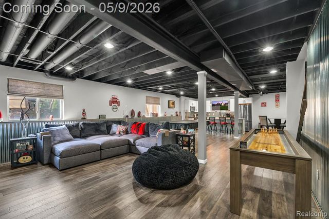 3173 Roma Court, Wixom, MI 48393