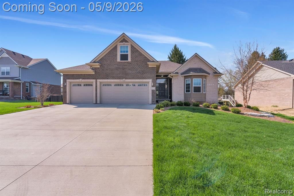 3173 Roma Court, Wixom, MI 48393