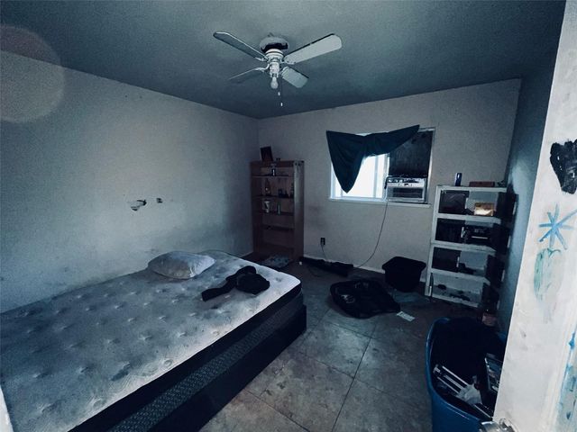 2247 SW 4TH STREET, Cape Coral, FL 33991