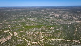 1792 SD 52300, Rocksprings, TX 78880