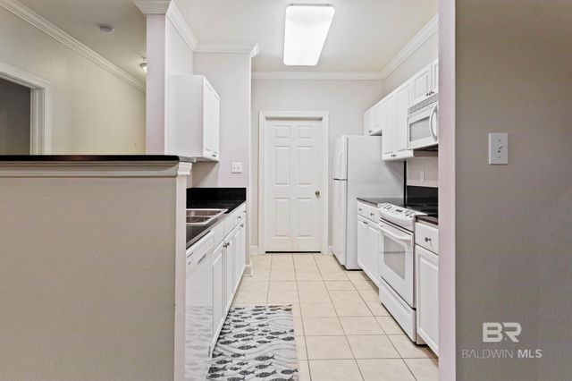 450 Park Avenue 108, Foley, AL 36535