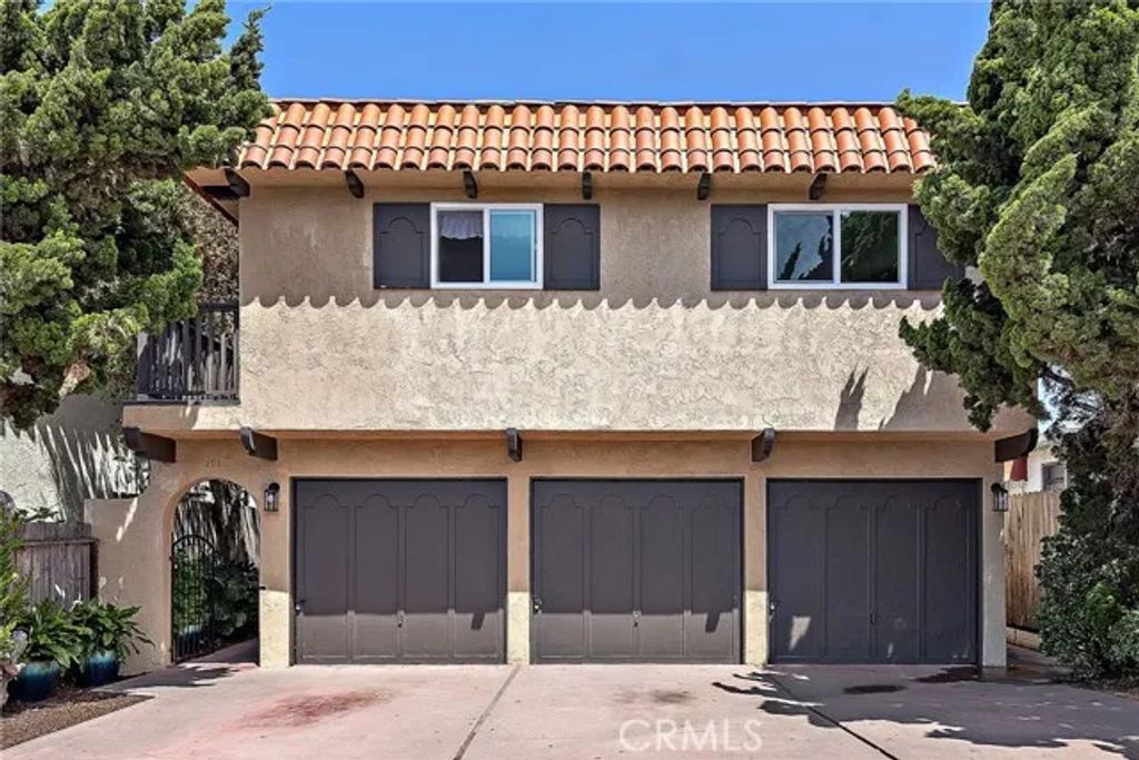 121 E Escalones, San Clemente, CA 92672