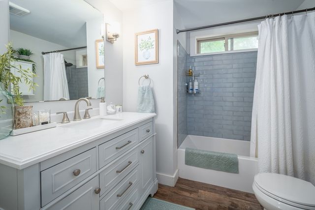 55 Clapp, Abington, MA 02351