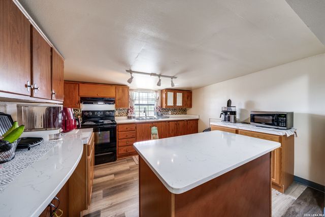 12758 FM 1346, St Hedwig, TX 78152