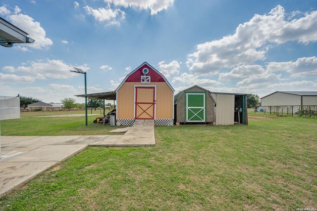 12758 FM 1346, St Hedwig, TX 78152