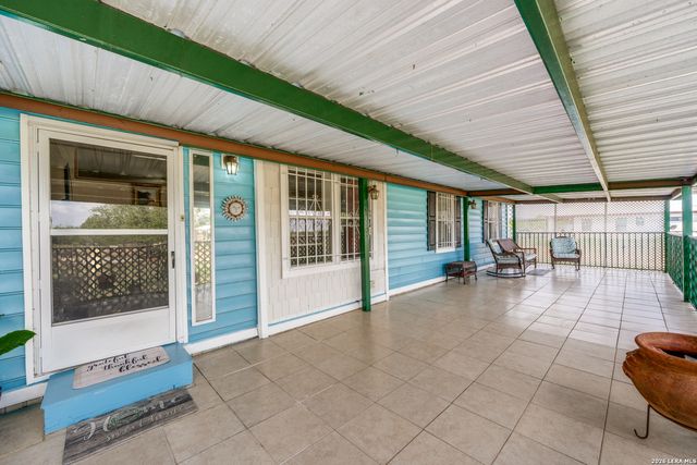 12758 FM 1346, St Hedwig, TX 78152