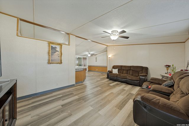 12758 FM 1346, St Hedwig, TX 78152