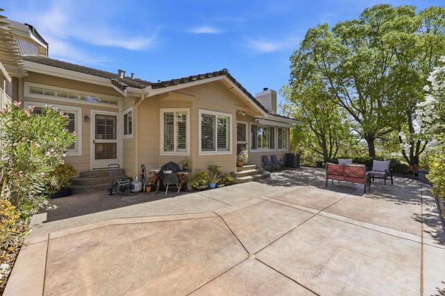 8762 Mccarty Ranch Drive, San Jose, CA 95135