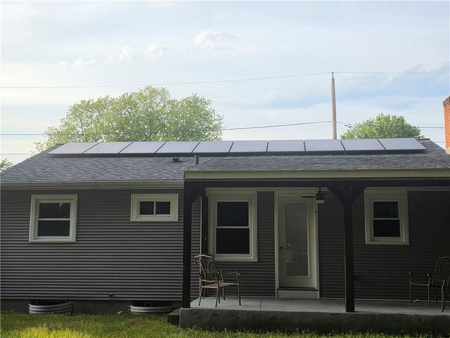 75 Eaton Street, Pawtucket, RI 02861