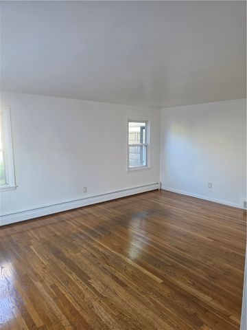 75 Eaton Street, Pawtucket, RI 02861