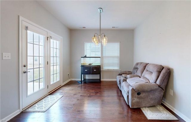 120 Boxwood LN, Smithfield, VA 23430