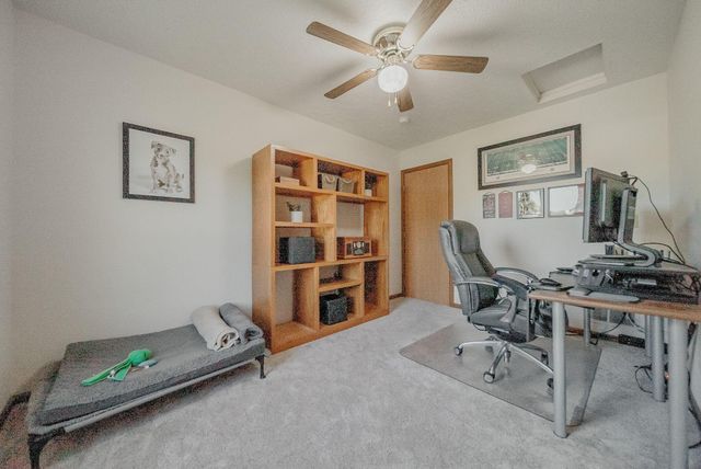 106 Wyckshire Drive, Pataskala, OH 43062