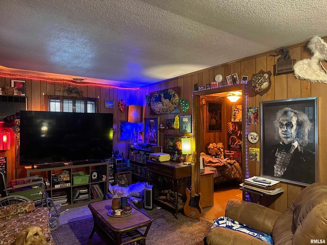 5281-5287 Country Club Road 2, Murphysboro, IL 62966